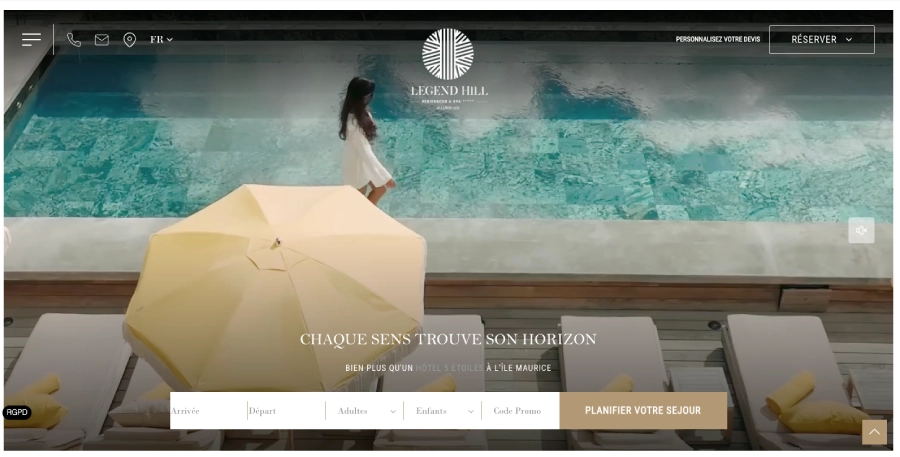 Page d’accueil du site de Legend Hill, hôtel 5 étoiles à l’île Maurice : vidéo plein écran, barre de réservation et lien de demande de devis
