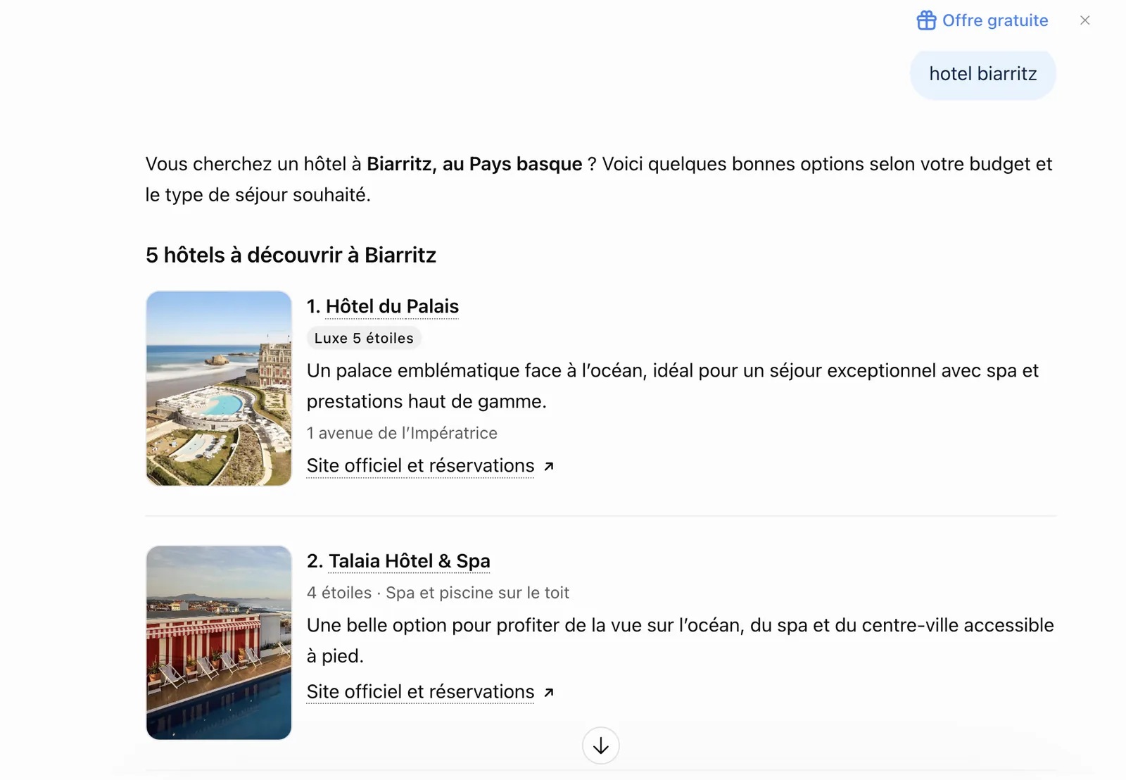 Réponse de ChatGPT à « hotel biarritz » : chaque hôtel est accompagné d’un lien « Site officiel et réservations »